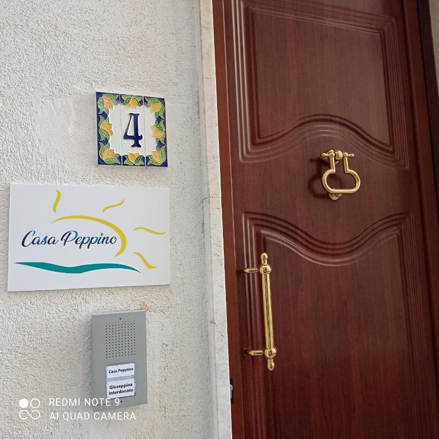 Casa Peppino Appartement Letojanni Buitenkant foto