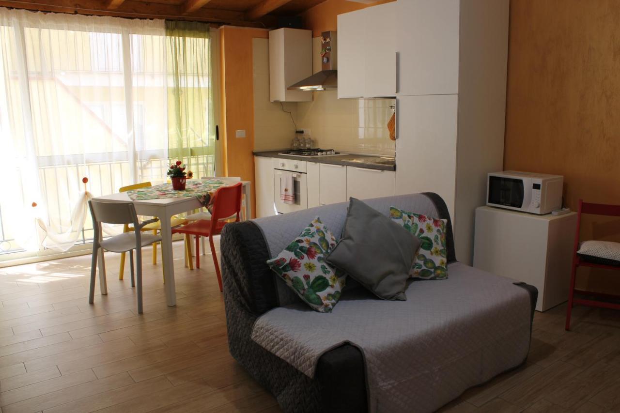 Casa Peppino Appartement Letojanni Buitenkant foto